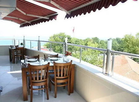 Kalepark فندق
